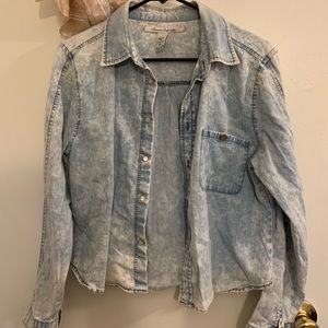 Long sleeve button up